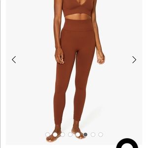 NWT WeWoreWhat Active Brown Leggings